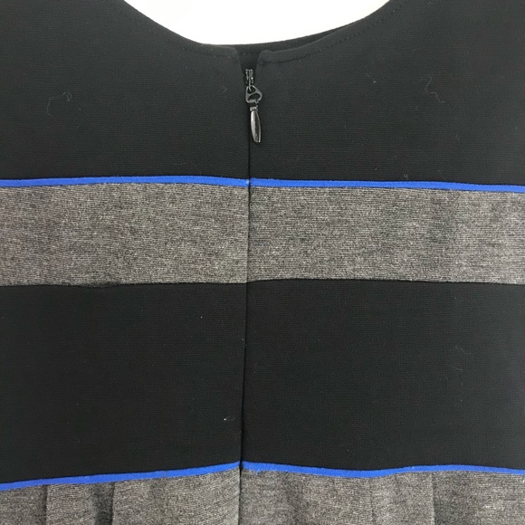BCBG Maxazria Dress Size 2 EUC  Black Gray Blue color block - Picture 6 of 9
